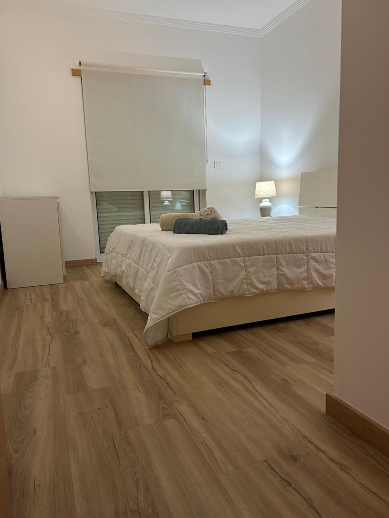 Convistaapartment With Pool Портиман Екстериор снимка